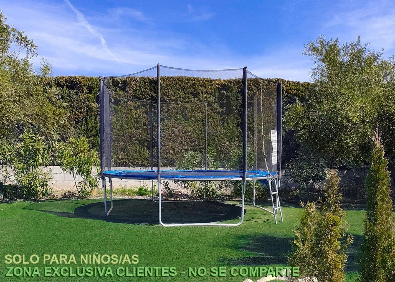 Villa Capricho De Luna Caparacena Ngoại thất bức ảnh