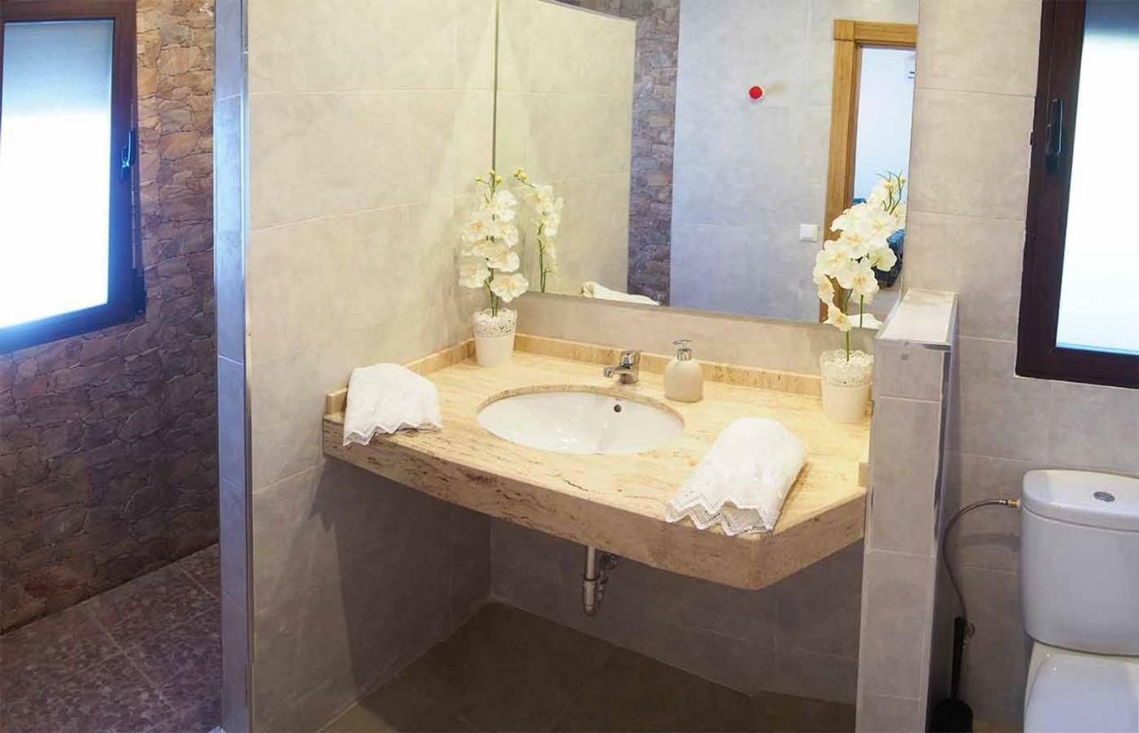 Villa Capricho De Luna Caparacena Ngoại thất bức ảnh